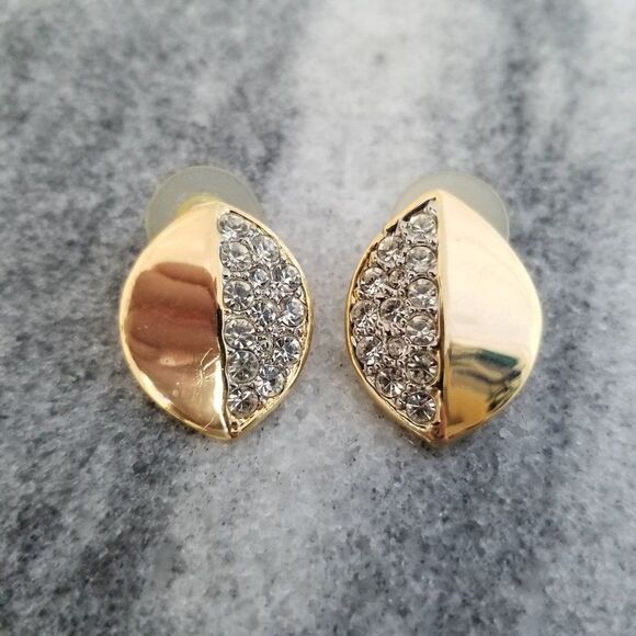 Vintage Rhinestone and Gold Tone Post Earrings Retro 80s Estate, Marquise Shaped - Picture 1 of 5